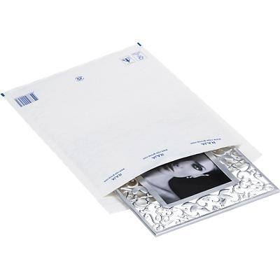 RAJA Padded Envelopes White Plain 270 (W) x 360 (H) mm Peel and Seal 75 gsm Recycled 50% Pack of 100