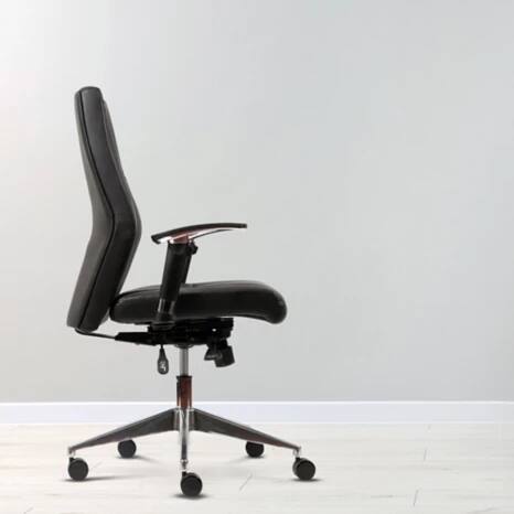 Realspace Synchro Tilt Ergonomic Executive Office Chair with 2D Armrest and Adjustable Seat London Bonded Leather Black Viking Direct IE