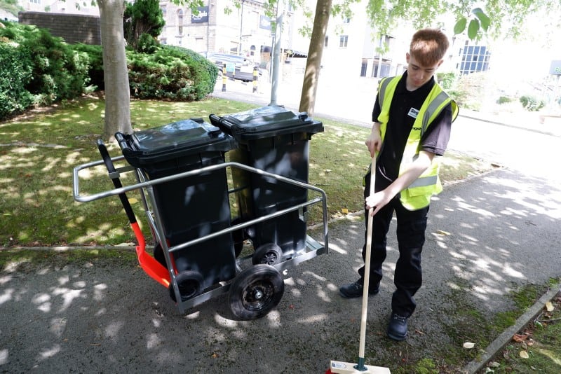 SLINGSBY Cleaning Trolley 69.2 x 131 x 100 cm Yellow
