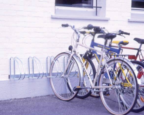 SLINGSBY Cycle Rack Silver 27 x 140 x 32 cm 320079